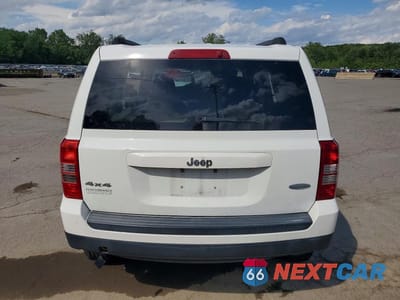 Zdjęcie 6 z 13 samochodu: 2011 JEEP PATRIOT SPORT VIN:1J4NF1GB0BD276959 - miniatura