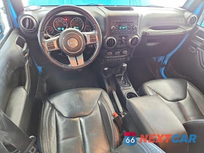 Zdjęcie 8 z 12 samochodu: 2018 JEEP WRANGLER UNLIMITED SAHARA VIN:1C4BJWEG0JL826202 - miniatura