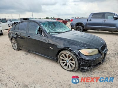 Czwarte zdjęcie samochodu z boku: 2011 BMW 328 I VIN:WBAPH7C50BE130838 - miniatura
