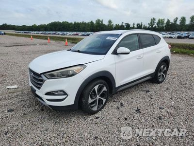 2017 HYUNDAI TUCSON SPORT KM8J33A25HU274694 - główne zdjęcie licytacji z USA - miniatura