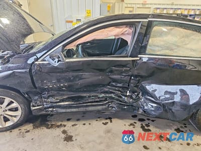Zdjęcie 7 z 12 samochodu: 2023 CHEVROLET MALIBU LT VIN:1G1ZD5ST5PF235509 - miniatura
