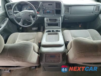 Zdjęcie 8 z 12 samochodu: 2005 CHEVROLET SILVERADO 1500 LT DOUBLE CAB 4WD VIN:2GCEK13T951335409 - miniatura