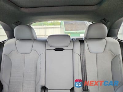 Zdjęcie 10 z 13 samochodu: 2022 AUDI SQ5 PREMIUM PLUS VIN:WA1B4AFY4N2135679 - miniatura