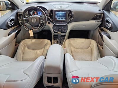 Zdjęcie 8 z 13 samochodu: 2021 JEEP CHEROKEE LATITUDE LUX VIN:1C4PJLMX7MD180807 - miniatura