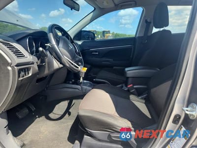 Zdjęcie 7 z 13 samochodu: 2017 MITSUBISHI OUTLANDER SPORT ES VIN:JA4AP3AU1HZ004501 - miniatura