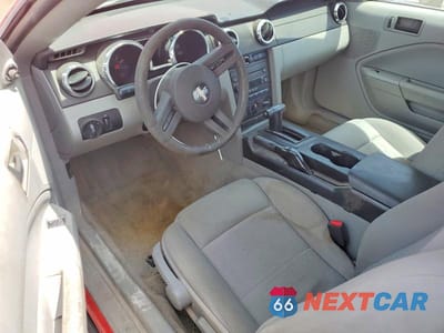Zdjęcie 8 z 13 samochodu: 2005 FORD MUSTANG VIN:1ZVFT80NX55206378 - miniatura