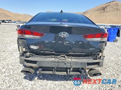 Zdjęcie 6 z 13 samochodu: 2018 HYUNDAI SONATA SPORT VIN:5NPE34AF6JH630889 - miniatura