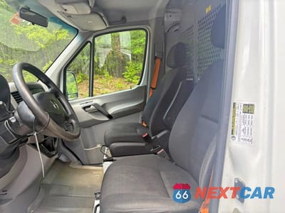 Piąte zdjęcie samochodu w środku: 2017 MERCEDES-BENZ SPRINTER 2500 VIN:WD3PE7CD6HP563297 - miniatura