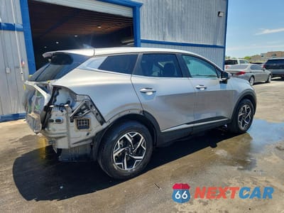 Trzecie zdjęcie samochodu z tyłu: 2023 KIA SPORTAGE LX VIN:KNDPUCAF3P7164447 - miniatura