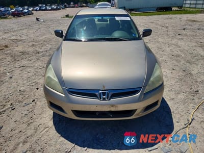 Piąte zdjęcie samochodu w środku: 2007 HONDA ACCORD VIN:1HGCM56117A098296 - miniatura