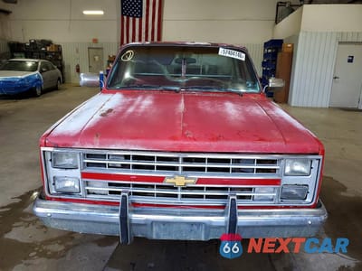 Zdjęcie 6 z 13 samochodu: 1985 CHEVROLET C10 VIN:1GCDC14H5FJ122127 - miniatura