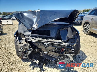 Piąte zdjęcie samochodu w środku: 2018 TESLA MODEL X VIN:5YJXCBE23JF100107 - miniatura