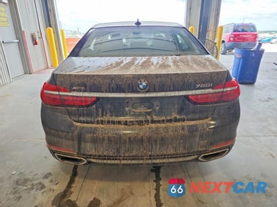 Zdjęcie 6 z 12 samochodu: 2016 BMW 750 XI VIN:WBA7F2C51GG419523 - miniatura