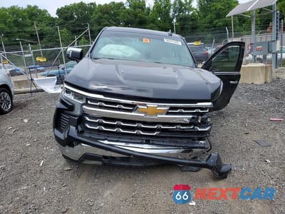 Piąte zdjęcie samochodu w środku: 2024 CHEVROLET SILVERADO K1500 LTZ VIN:1GCUDGEL1RZ174377 - miniatura