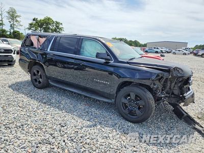 Czwarte zdjęcie samochodu z boku: 2017 CHEVROLET SUBURBAN C1500 LT VIN:1GNSCHKC8HR227358 - miniatura