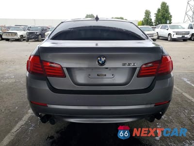 Zdjęcie 6 z 12 samochodu: 2012 BMW 550 I VIN:WBAFR9C50CDV58582 - miniatura
