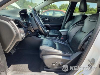 Zdjęcie 7 z 12 samochodu: 2021 JEEP CHEROKEE LATITUDE LUX VIN:1C4PJMMX6MD135654 - miniatura