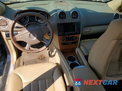 Zdjęcie 8 z 13 samochodu: 2008 MERCEDES-BENZ ML 350 VIN:4JGBB86EX8A354677 - miniatura