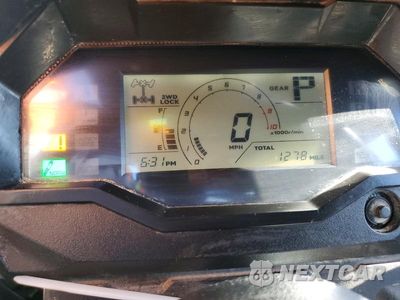 Zdjęcie 8 z 10 samochodu: 2022 HONDA TALON UTILITY VEHICLE VIN:1HFVE06F9N4200237 - miniatura