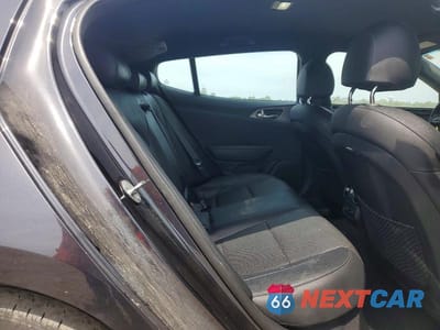 Zdjęcie 10 z 12 samochodu: 2018 KIA STINGER GT VIN:KNAE35LC8J6026938 - miniatura