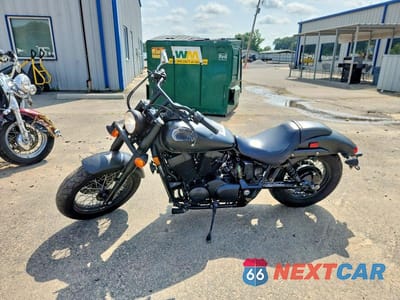 Trzecie zdjęcie samochodu z tyłu: 2023 HONDA VT750 C2B VIN:JH2RC5373PK300318 - miniatura