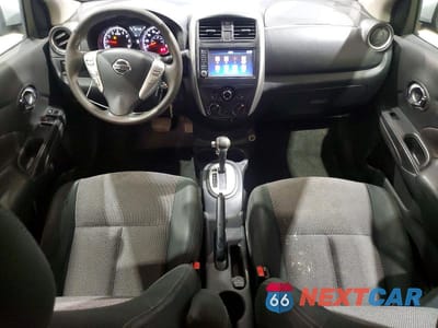 Zdjęcie 8 z 12 samochodu: 2019 NISSAN VERSA SV VIN:3N1CN7AP7KL880464 - miniatura