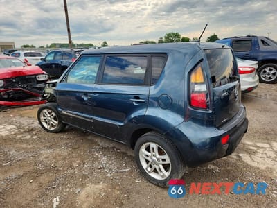 Drugie zdjęcie samochodu z przodu: 2011 KIA SOUL + VIN:KNDJT2A28B7313637 - miniatura