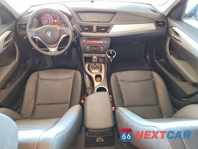 Zdjęcie 8 z 13 samochodu: 2014 BMW X1 XDRIVE28I VIN:WBAVL1C55EVY16722 - miniatura