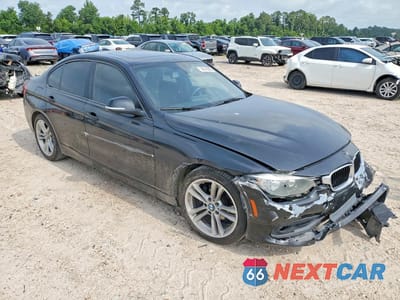 Czwarte zdjęcie samochodu z boku: 2017 BMW 320 I VIN:WBA8E1G5XHNU12532 - miniatura