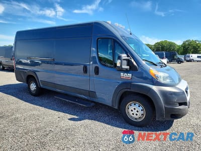 Czwarte zdjęcie samochodu z boku: 2020 RAM PROMASTER 3500 DELIVERY VAN VIN:3C6URVJG5LE140743 - miniatura