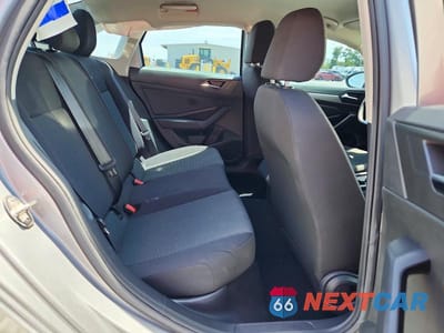 Zdjęcie 10 z 12 samochodu: 2019 VOLKSWAGEN JETTA S VIN:3VWC57BU7KM198077 - miniatura