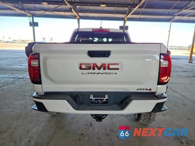 Zdjęcie 6 z 12 samochodu: 2025 GMC CANYON AT4 VIN:1GTP2DEK7S1113998 - miniatura
