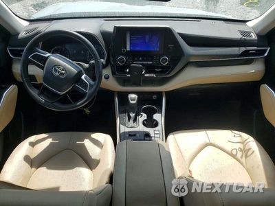 Zdjęcie 8 z 13 samochodu: 2024 TOYOTA HIGHLANDER XLE VIN:5TDKDRAH2RS542121 - miniatura