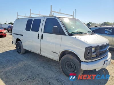 Czwarte zdjęcie samochodu z boku: 2000 CHEVROLET EXPRESS G3500 VIN:1GCHG35R0Y1158674 - miniatura