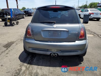 Zdjęcie 6 z 13 samochodu: 2002 MINI COOPER S VIN:WMWRE33482TD56884 - miniatura