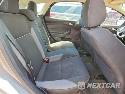 Zdjęcie 10 z 12 samochodu: 2014 FORD FOCUS SE VIN:1FADP3K2XEL313596 - miniatura