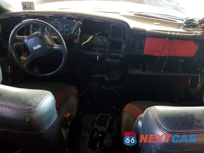 Zdjęcie 8 z 12 samochodu: 2000 GMC YUKON VIN:1GKEK13T1YJ123165 - miniatura