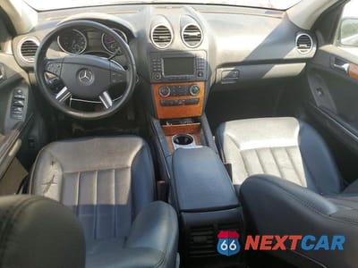 Zdjęcie 8 z 13 samochodu: 2007 MERCEDES-BENZ ML 350 VIN:4JGBB86E47A201937 - miniatura
