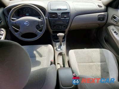Zdjęcie 8 z 12 samochodu: 2006 NISSAN SENTRA 1.8 VIN:3N1CB51D26L519992 - miniatura