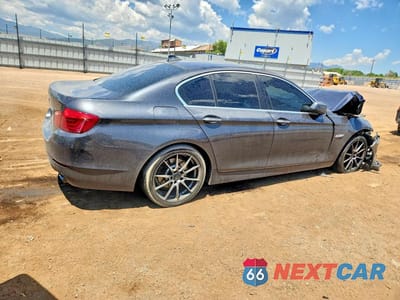 Trzecie zdjęcie samochodu z tyłu: 2013 BMW 535 XI VIN:WBAFU7C50DDU77585 - miniatura
