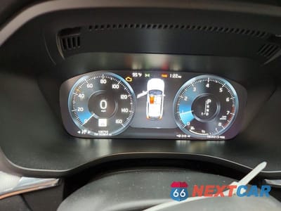 Zdjęcie 9 z 13 samochodu: 2019 VOLVO XC60 T6 R-DESIGN VIN:YV4A22RM6K1351487 - miniatura