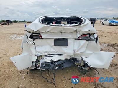 Zdjęcie 6 z 13 samochodu: 2021 TESLA MODEL Y VIN:5YJYGDED8MF110626 - miniatura