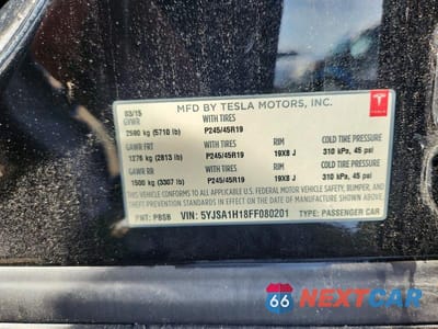 Zdjęcie 12 z 12 samochodu: 2015 TESLA MODEL S 85 VIN:5YJSA1H18FF080201 - miniatura
