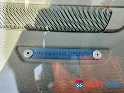 Zdjęcie 12 z 12 samochodu: 2004 VOLVO XC70 VIN:YV1SZ59H641156560 - miniatura