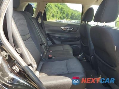 Zdjęcie 11 z 13 samochodu: 2017 NISSAN ROGUE SV VIN:5N1AT2MV0HC860497 - miniatura