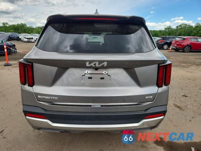 Zdjęcie 6 z 13 samochodu: 2025 KIA SORENTO EX VIN:KNDRHDJG1S5420407 - miniatura