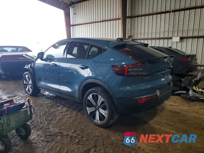 Drugie zdjęcie samochodu z przodu: 2023 VOLVO C40 RECHARGE PLUS VIN:YV4ED3GL0P2065678 - miniatura