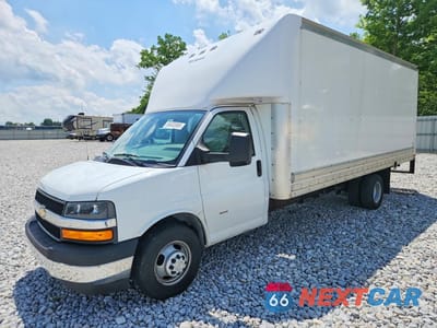 2023 CHEVROLET EXPRESS DELIVERY TRUCK 1GB3GSC72P1115673 - główne zdjęcie licytacji z USA - miniatura