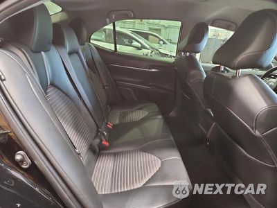 Zdjęcie 10 z 12 samochodu: 2020 TOYOTA CAMRY SE NIGHTSHADE VIN:4T1G11AK9LU358966 - miniatura