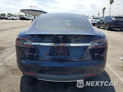 Zdjęcie 6 z 12 samochodu: 2015 TESLA MODEL S 85 VIN:5YJSA1H12FFP79792 - miniatura